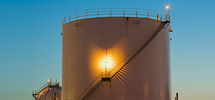 Oil refinery tank