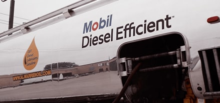 Mobil Diesel Efficient commercial truck 